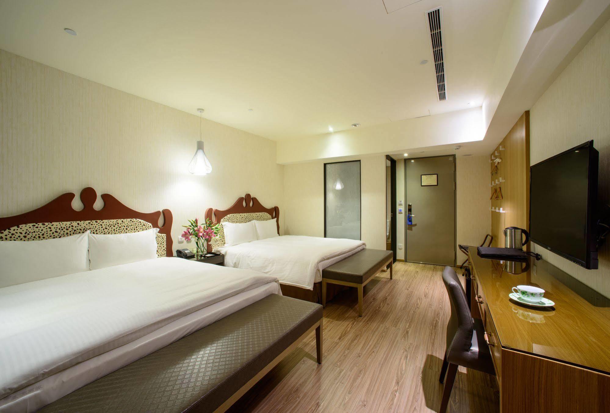 Stay Hotel - Taichung Yizhong Kültér fotó