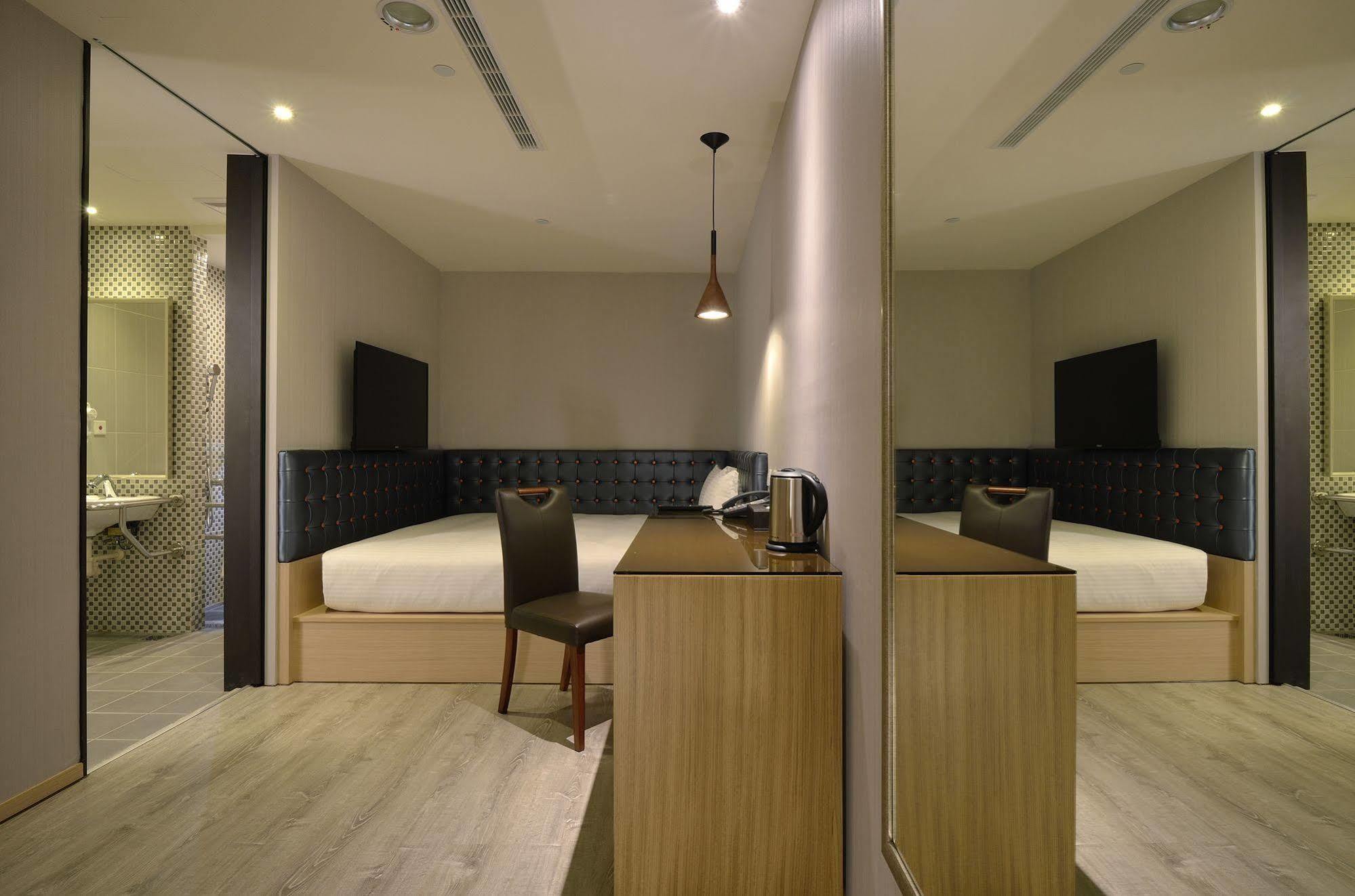 Stay Hotel - Taichung Yizhong Kültér fotó